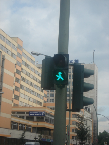 28-Karakteristični berlinski semafori.JPG
